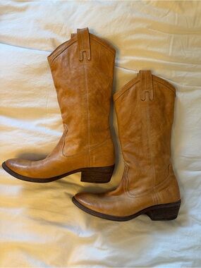 Frye Carson 77687 Tan Leather Western Boots 7B